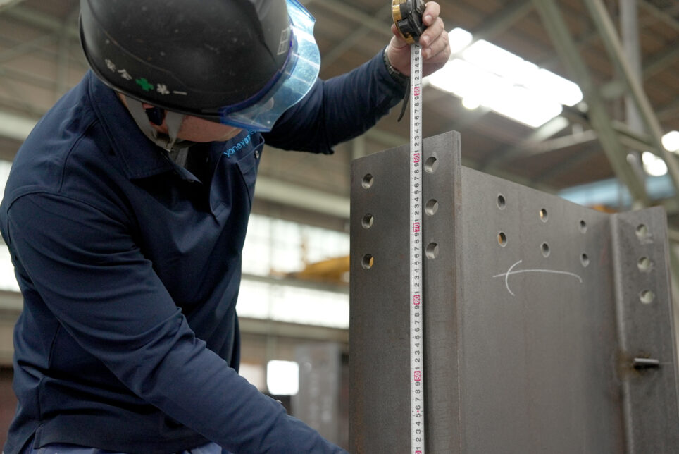 鉄骨鋼構造物の製作